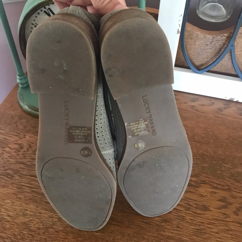 Lucky Brand CAVIEP Perforated Suede Taupe Loafer - Picture 11 of 12